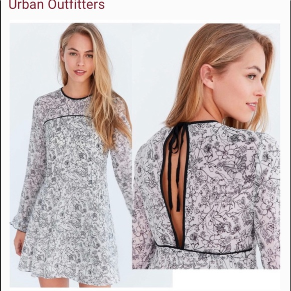 Urban outfitters kimchi blue‎ dragonfly sheer yoke mini dress